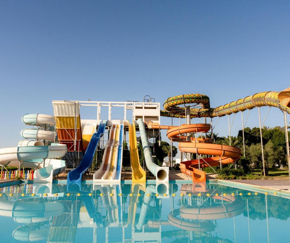 One Resort Aqua Park 모나스티르 외부 사진